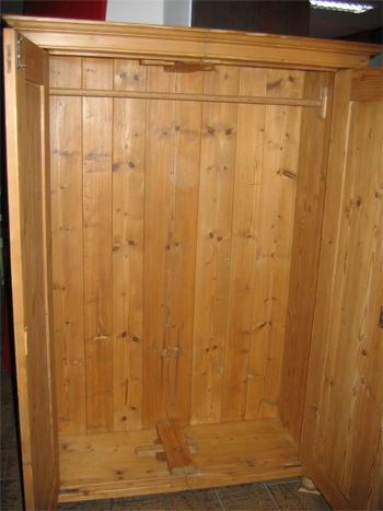 Antik-Möbel Braun Schnittling bei Spalt